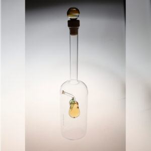 Fruchtige Schnapsflasche- Birne